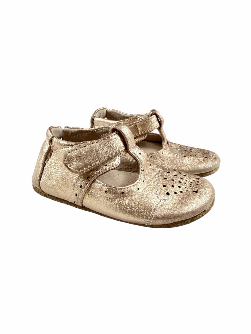 Livie & Luca Cora III Rose Gold Metallic Crib Shoes 12–18 Months